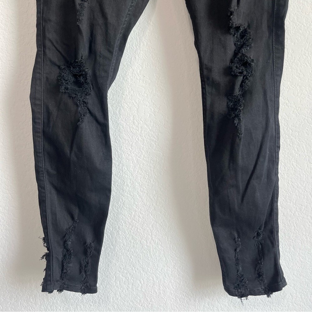 Hollister Women's Black Curvy Mid-rise Distressed Jean Legging  19R /‎ 34W NWT - Picture 3 of 11